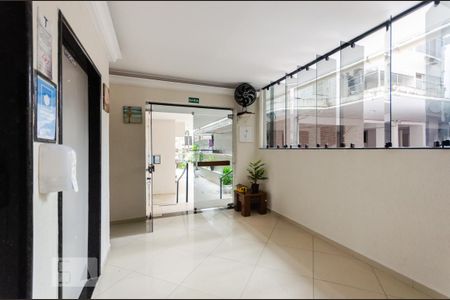 Hall de entrada de apartamento para alugar com 1 quarto, 48m² em Ponta da Praia, Santos