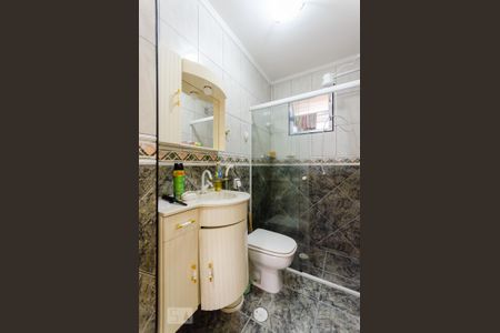 Banheiro de apartamento para alugar com 1 quarto, 48m² em Ponta da Praia, Santos