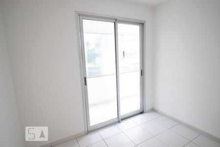 Quarto de apartamento para alugar com 1 quarto, 56m² em Guará Ii, Brasília