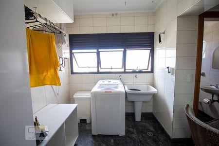 Apartamento para alugar com 127m², 3 quartos e 3 vagasÁrea de Serviço