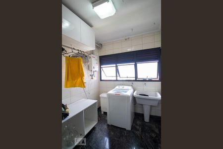 Apartamento para alugar com 127m², 3 quartos e 3 vagasÁrea de Serviço