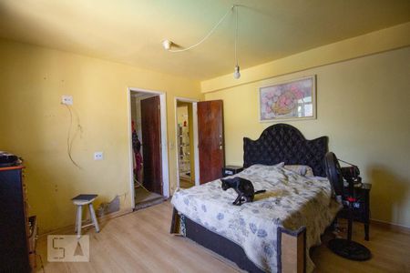 Casa de condomínio à venda com 370m², 4 quartos e 3 vagasSuíte