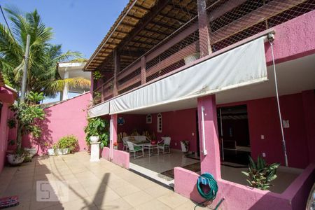 Casa de condomínio à venda com 370m², 4 quartos e 3 vagasQuintal