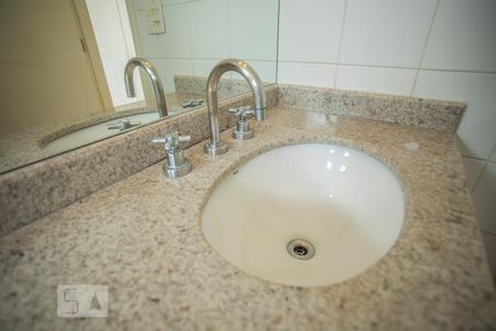 Apartamento para alugar com 144m², 3 quartos e 4 vagas Apartamento para alugar com 144m², 3 quartos e 4 vagasBanheiro Suíte - Torneira