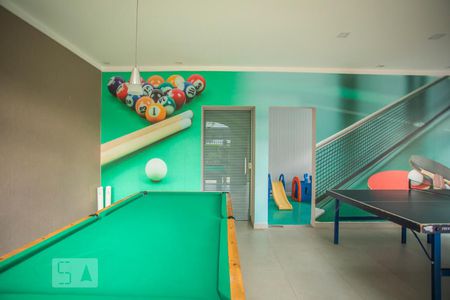 Apartamento para alugar com 144m², 3 quartos e 4 vagas Apartamento para alugar com 144m², 3 quartos e 4 vagasÁrea comum - Salão de Jogos