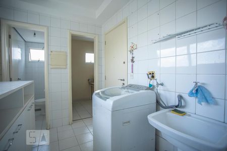 Apartamento para alugar com 144m², 3 quartos e 4 vagas Apartamento para alugar com 144m², 3 quartos e 4 vagasÁrea de Serviço