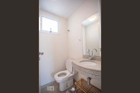 Apartamento para alugar com 144m², 3 quartos e 4 vagas Apartamento para alugar com 144m², 3 quartos e 4 vagaslavabo