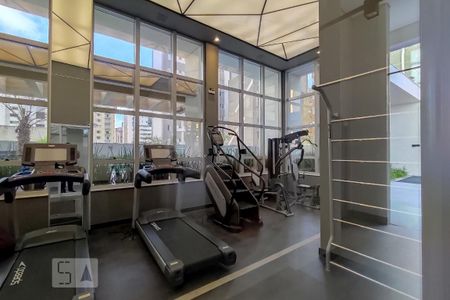 Apartamento para alugar com 65m², 2 quartos e 2 vagasÁrea comum - Academia