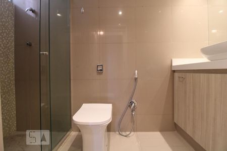 Apartamento para alugar com 95m², 2 quartos e 1 vagaBanheiro da suíte