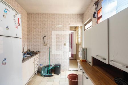 Casa à venda com 231m², 3 quartos e 4 vagas Casa à venda com 231m², 3 quartos e 4 vagasCasa 02 - Cozinha