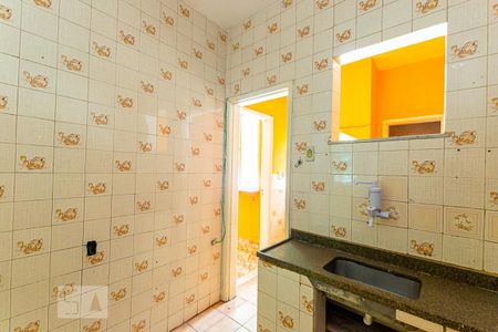 Apartamento à venda com 65m², 2 quartos e sem vagaCozinha 