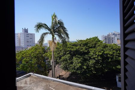 Quarto 1 - Vista de apartamento à venda com 2 quartos, 52m² em Bom Jesus, Porto Alegre