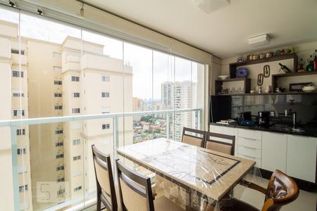 Apartamento à venda com 76m², 2 quartos e 2 vagasVaranda gourmet