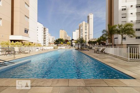 Apartamento à venda com 76m², 2 quartos e 2 vagasÁrea comum - Piscina