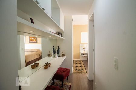 Apartamento à venda com 76m², 2 quartos e 2 vagasSuíte 1