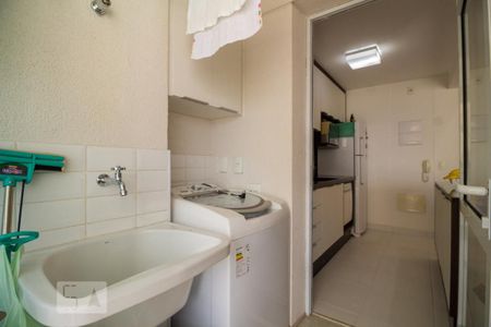 Apartamento à venda com 76m², 2 quartos e 2 vagasLavanderia