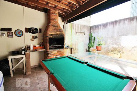 Casa à venda com 181m², 2 quartos e 4 vagasChurrasqueira