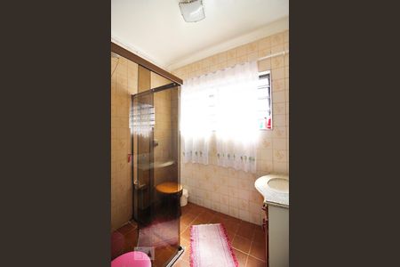 Casa à venda com 181m², 2 quartos e 4 vagasBanheiro Social