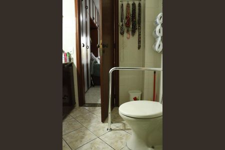 Apartamento à venda com 148m², 3 quartos e 2 vagasBanheiro da Suíte