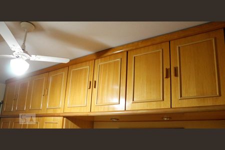 Apartamento à venda com 148m², 3 quartos e 2 vagasQuarto 2 - Armários