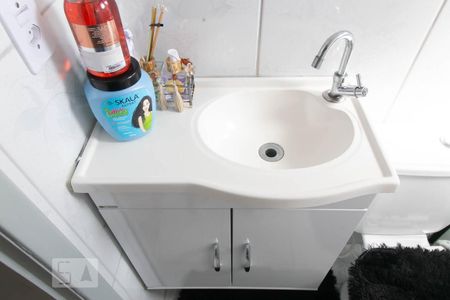 Apartamento à venda com 50m², 2 quartos e 1 vaga Apartamento à venda com 50m², 2 quartos e 1 vagaDetalhe banheiro