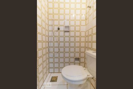 Apartamento para alugar com 93m², 2 quartos e 1 vaga Apartamento para alugar com 93m², 2 quartos e 1 vagaBanheiro de Serviço