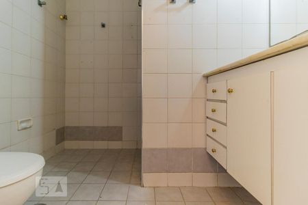 Apartamento para alugar com 93m², 2 quartos e 1 vaga Apartamento para alugar com 93m², 2 quartos e 1 vagaBanheiro