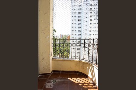 Sacada de apartamento para alugar com 3 quartos, 110m² em Jardim Ampliação, São Paulo