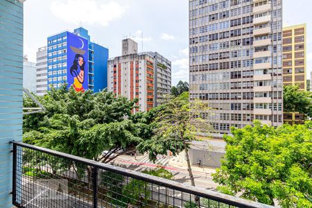 Apartamento para alugar com 110m², 2 quartos e 1 vagaVaranda