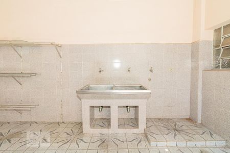 Casa à venda com 180m², 3 quartos e 2 vagasÁrea de Serviço e Churrasqueira