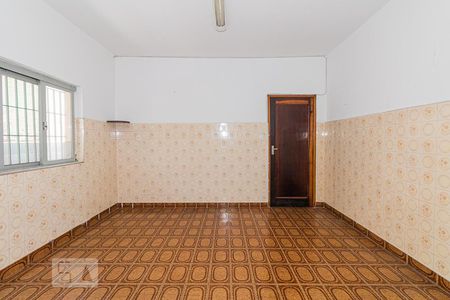 Casa à venda com 180m², 3 quartos e 2 vagasCozinha