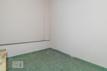 Casa à venda com 180m², 3 quartos e 2 vagasQuarto de Serviço