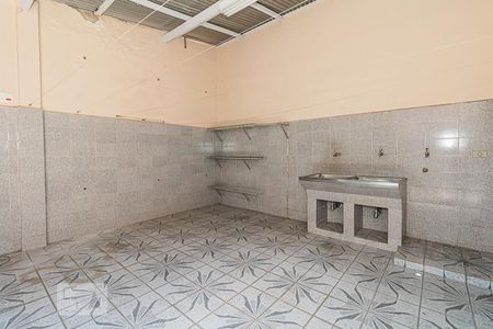 Casa à venda com 180m², 3 quartos e 2 vagasÁrea de Serviço e Churrasqueira