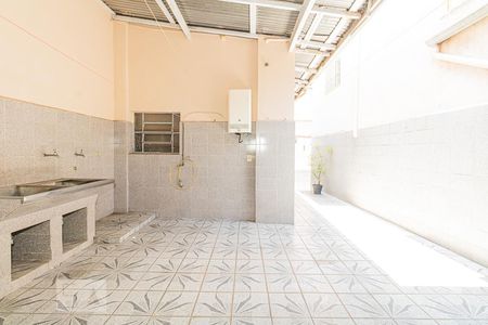 Casa à venda com 180m², 3 quartos e 2 vagasÁrea de Serviço e Churrasqueira