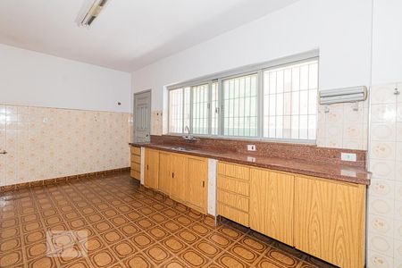 Casa à venda com 180m², 3 quartos e 2 vagasCozinha