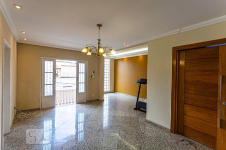 Sala de casa para alugar com 3 quartos, 120m² em São Cristóvão, Belo Horizonte