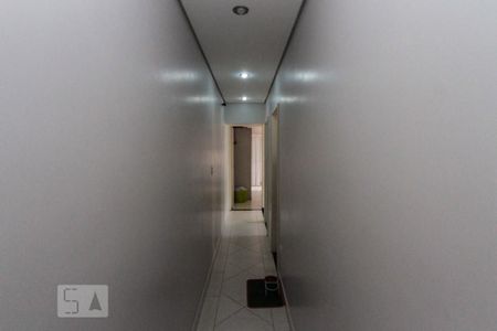 Casa à venda com 160m², 3 quartos e 2 vagascorredor dos quartos