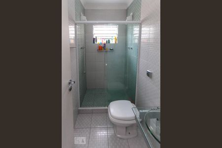 Casa à venda com 160m², 3 quartos e 2 vagasBanheiro