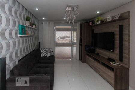 Sala de casa à venda com 3 quartos, 160m² em Vila Tolstoi, São Paulo