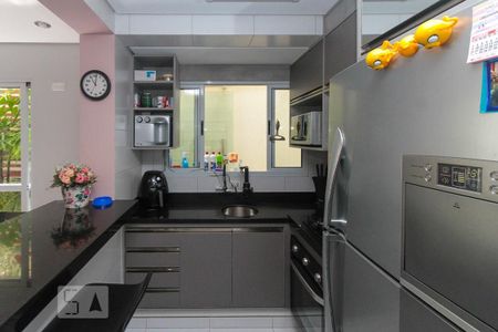 Casa à venda com 160m², 3 quartos e 2 vagasCozinha