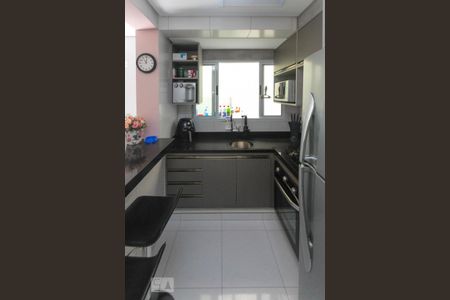 Casa à venda com 160m², 3 quartos e 2 vagasCozinha