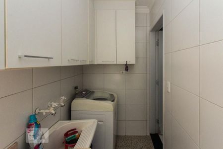 Casa à venda com 160m², 3 quartos e 2 vagasÁrea de Serviço