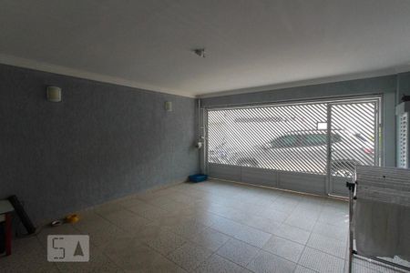 Casa à venda com 160m², 3 quartos e 2 vagasGaragem
