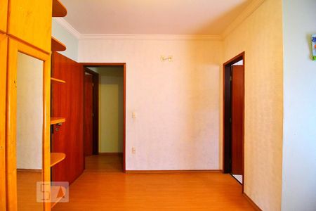 Casa à venda com 162m², 3 quartos e 4 vagasSuíte 2