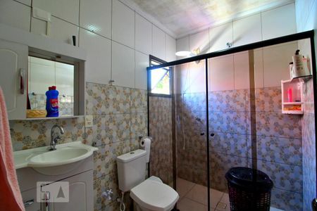 Casa à venda com 162m², 3 quartos e 4 vagasBanheiro da Suíte 3