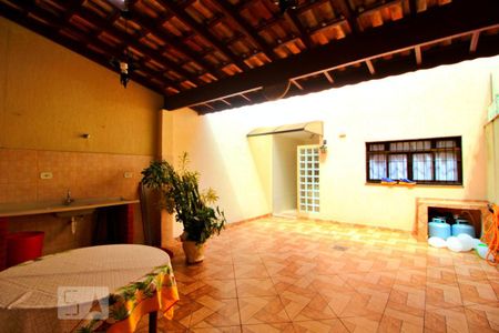 Casa à venda com 162m², 3 quartos e 4 vagasÁrea Externa