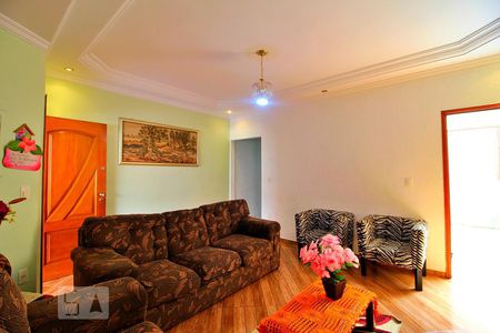 Sala de casa à venda com 3 quartos, 162m² em Utinga, Santo André