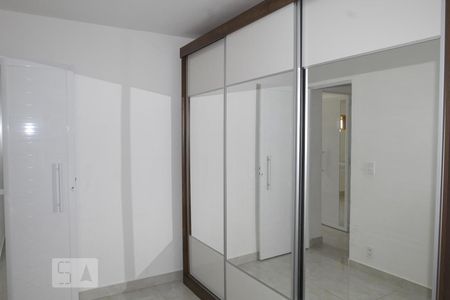 Apartamento à venda com 48m², 2 quartos e 1 vagaQuarto 2