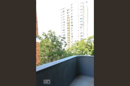 Apartamento à venda com 110m², 3 quartos e 2 vagasSacada da sala
