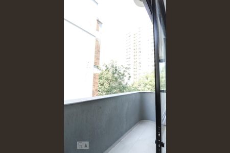 Apartamento à venda com 110m², 3 quartos e 2 vagasSacada da sala